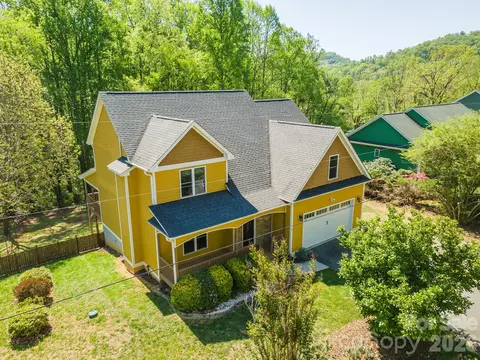 Other - 75 Noble Rd, Fairview, NC 28730 photo 2 of 15