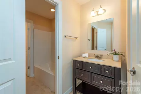 Bath - 75 Noble Rd, Fairview, NC 28730 photo 4 of 4