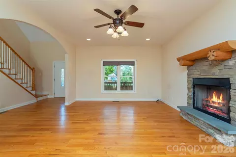 Living - 75 Noble Rd, Fairview, NC 28730 photo 3 of 8