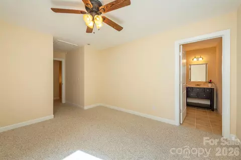 Bedroom - 75 Noble Rd, Fairview, NC 28730 photo 5 of 7