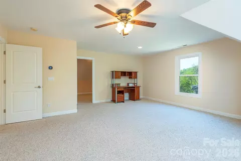 Bedroom - 75 Noble Rd, Fairview, NC 28730 photo 6 of 7