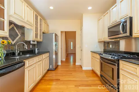 Kitchen - 75 Noble Rd, Fairview, NC 28730 photo 1 of 3