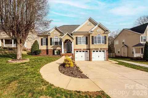 4874 Sage Meadows Cir, Hickory, NC 28601