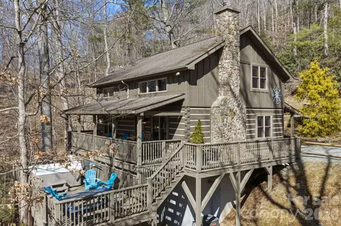 135 Jake Trl, Vilas, NC 28692
