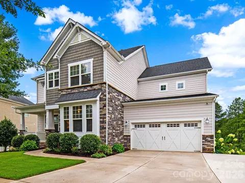 8628 Shadetree St, Huntersville, NC 28078