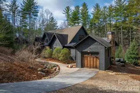 3201 Donahue Dr, Nebo, NC 28761