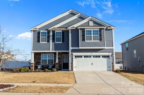 9777 Tea Garden Dr, Gastonia, NC 28056