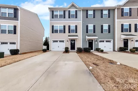 910 Taybyn Rd, Fort Mill, SC 29715