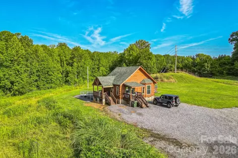 6011 Lewis Rd, Gastonia, NC 28052