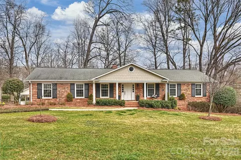 6453 Greencove Dr, Charlotte, NC 28270