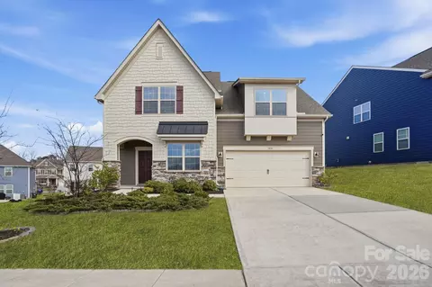 1838 Grove Park Ln, Tega Cay, SC 29708