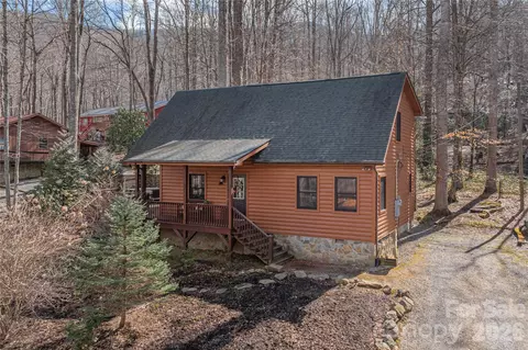 57 Daisey Dr, Maggie Valley, NC 28751