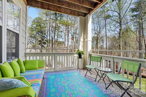 921 NE 38 Dr #38, Davidson, NC 28036