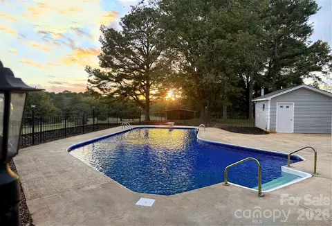 5632 Zion Church Rd, Concord, NC 28025