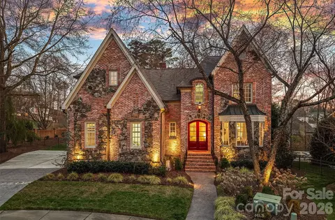 3618 Hennessy Pl, Charlotte, NC 28210