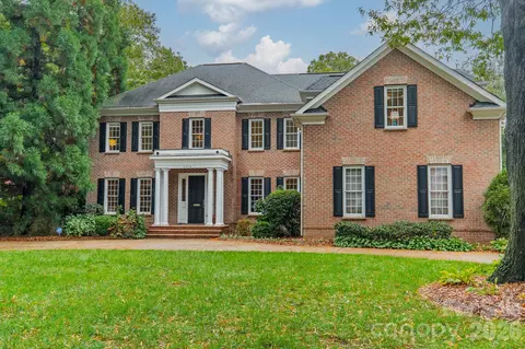 2516 Selwyn Ave, Charlotte, NC 28209