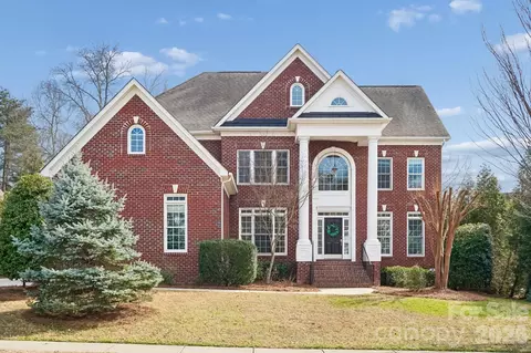 14724 Murfield Ct, Charlotte, NC 28278