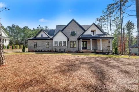 3210 Sherman Dr, Lancaster, SC 29720