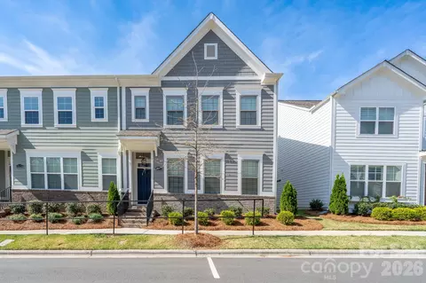 15132 Rocky Bluff Loop, Davidson, NC 28036