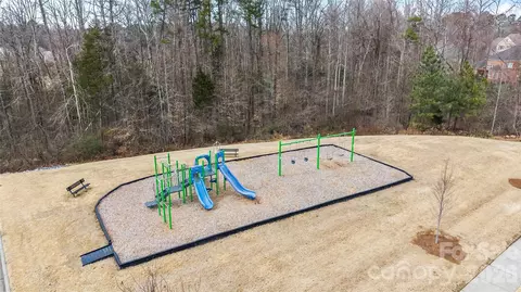 View/Area - 10666 Sapphire Trl, Davidson, NC 28036 photo 2 of 2