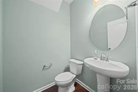Entry Way - 10666 Sapphire Trl, Davidson, NC 28036 photo 3 of 4