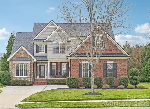 2558 Chatham Dr, Fort Mill, SC 29707