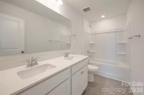 Bath - 1853 Augustine St, Monroe, NC 28112 photo 1 of 1