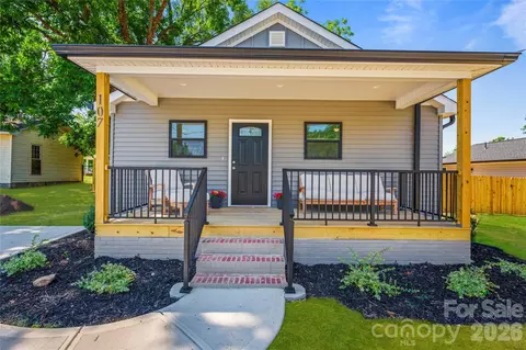 107 W Poplar St, Stanley, NC 28164