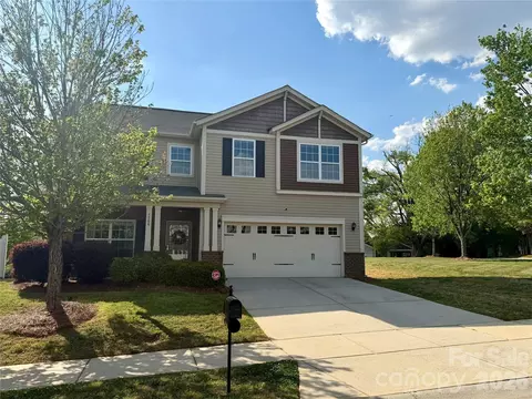 1300 Afternoon Sun Rd, Matthews, NC 28104