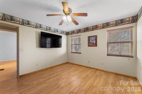 Bedroom - 350 Sandy Bottom Rd, Marshall, NC 28753 photo 1 of 3