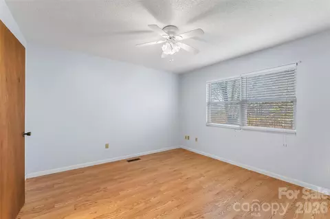 Bedroom - 350 Sandy Bottom Rd, Marshall, NC 28753 photo 2 of 3
