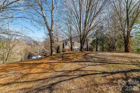Exterior - 350 Sandy Bottom Rd, Marshall, NC 28753 photo 6 of 8