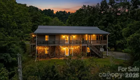 1268 Coon Creek Rd, Franklin, NC 28734