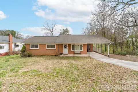 106 Blacksnake Rd, Stanley, NC 28164