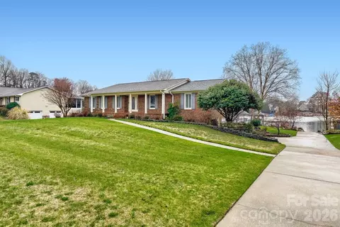 22527 John Gamble Rd, Cornelius, NC 28031 photo 3