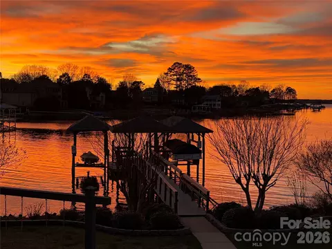 22527 John Gamble Rd, Cornelius, NC 28031 photo 2