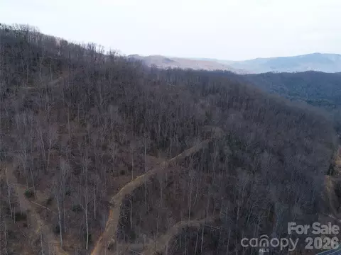 4696 Nc Hwy 226a Hwy, Marion, NC 28752