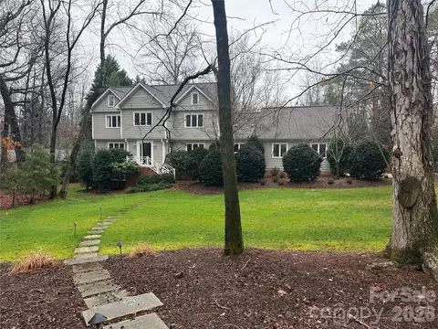 3803 High Ridge Rd, Charlotte, NC 28270