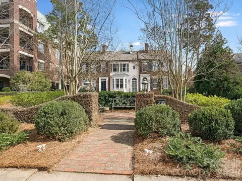 2315 Selwyn C Ave #C, Charlotte, NC 28207