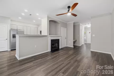 14208 Castle Abbey Ln, Charlotte, NC 28277