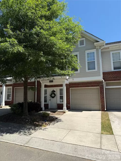 14208 Castle Abbey Ln, Charlotte, NC 28277