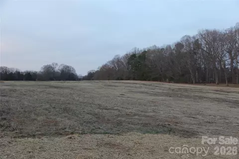 6360 Pagemont Rd, Kannapolis, NC 28081