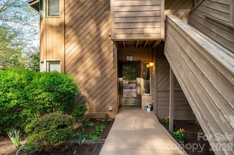 305 Piney Mountain J1 Dr #J1, Asheville, NC 28805