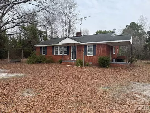 292 Youngs Bend Rd, Kershaw, SC 29067