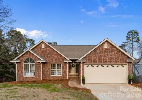 49449 River Run Rd, Albemarle, NC 28001