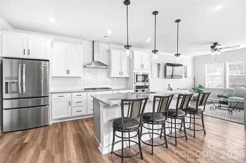 106 Renny Aly, Charlotte, NC 28217