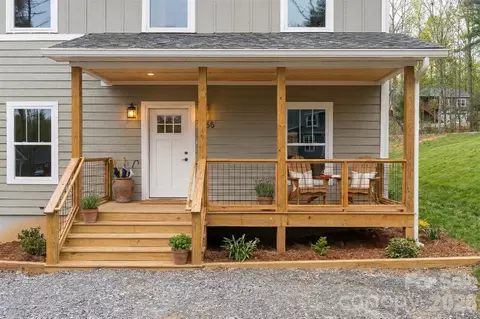 Exterior - 165 Cascade Ridge Rd, Fairview, NC 28730 photo 2 of 10