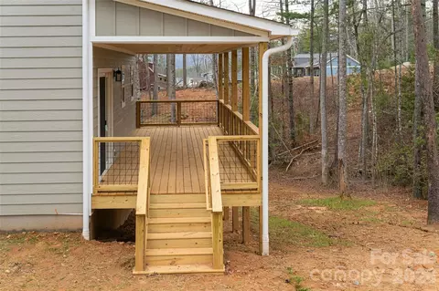 Exterior - 165 Cascade Ridge Rd, Fairview, NC 28730 photo 5 of 10
