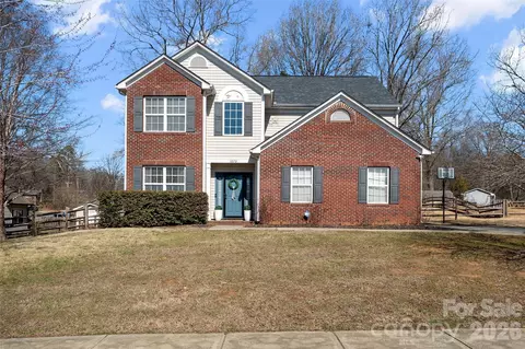 1272 Brecken Ct, Kannapolis, NC 28081