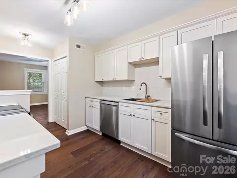 107 S Laurel 101a Ave #101A, Charlotte, NC 28207